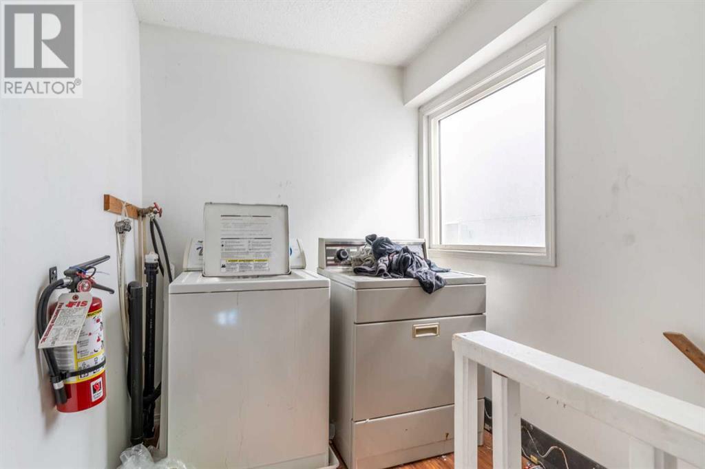 Multi-family House for Sale in   Avenue SW Sunalta Calgary 