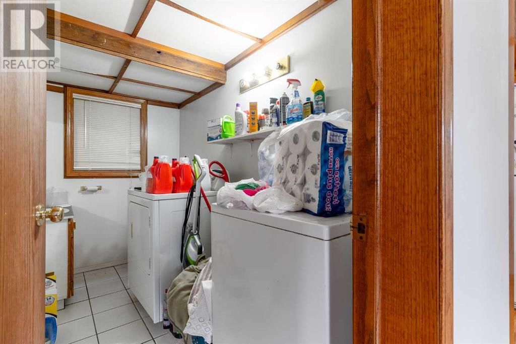 Multi-family House for Sale in   Avenue SW Sunalta Calgary 