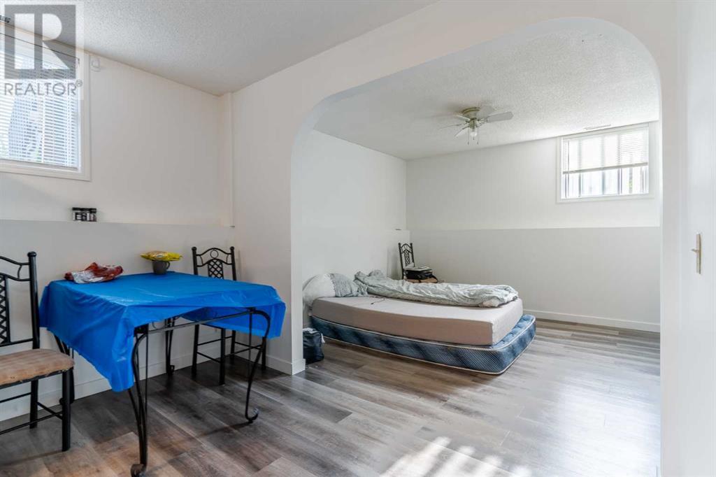 Multi-family House for Sale in   Avenue SW Sunalta Calgary 