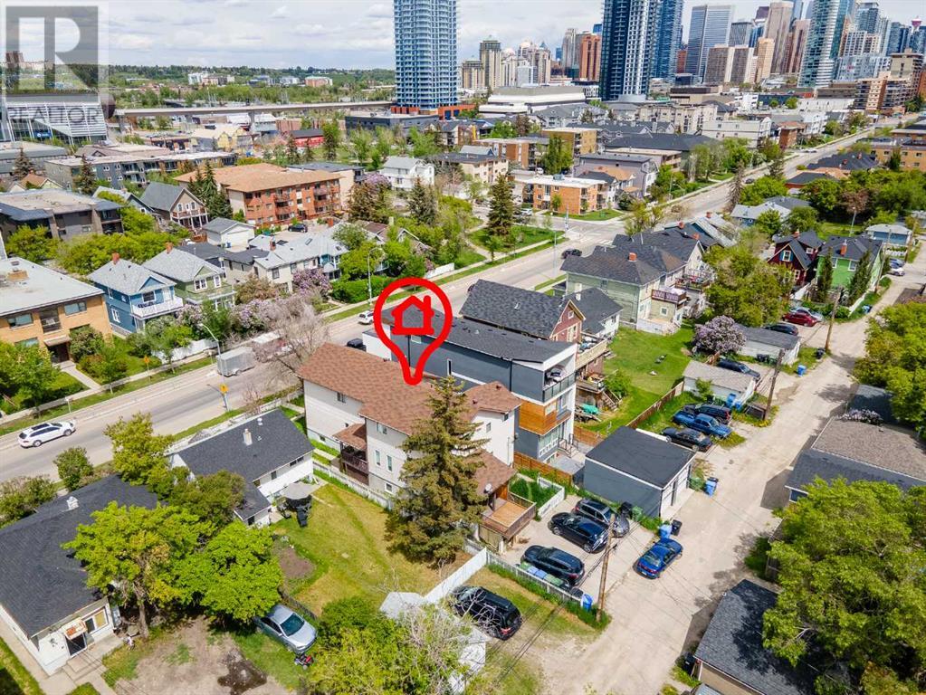 Multi-family House for Sale in   Avenue SW Sunalta Calgary 
