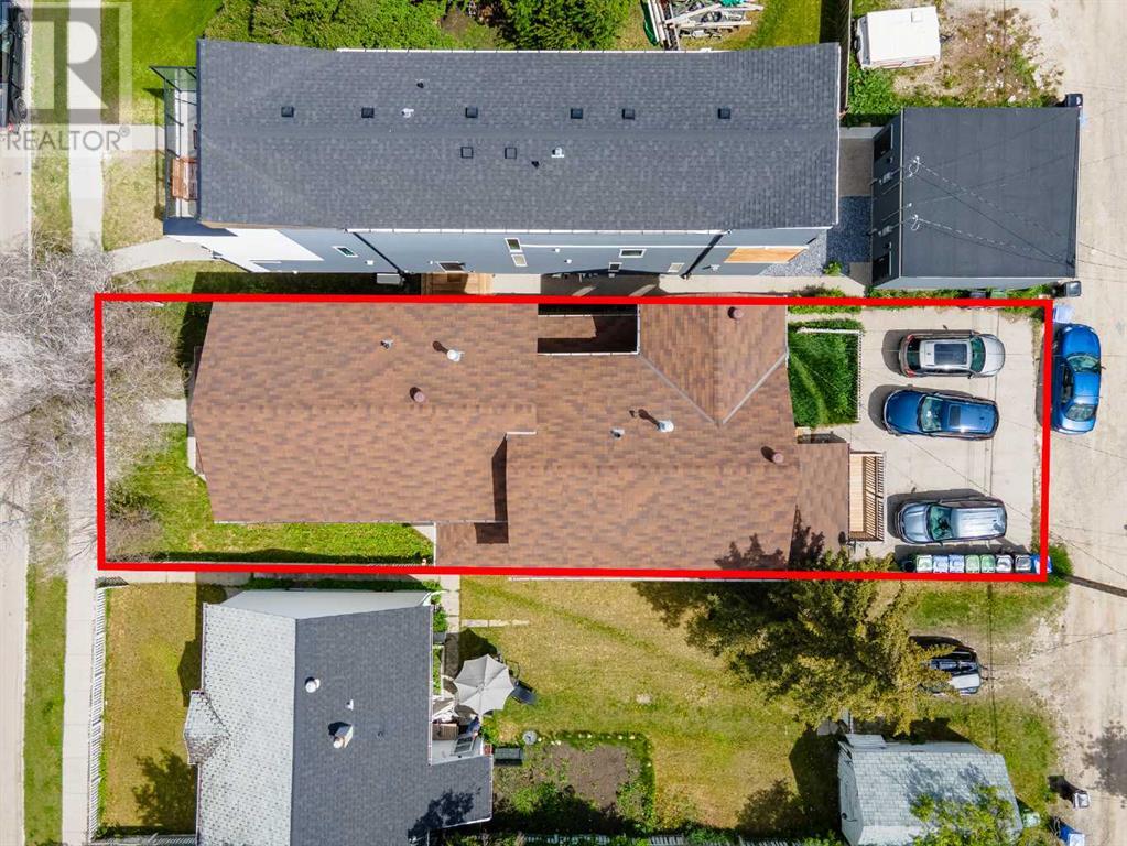 Multi-family House for Sale in   Avenue SW Sunalta Calgary 