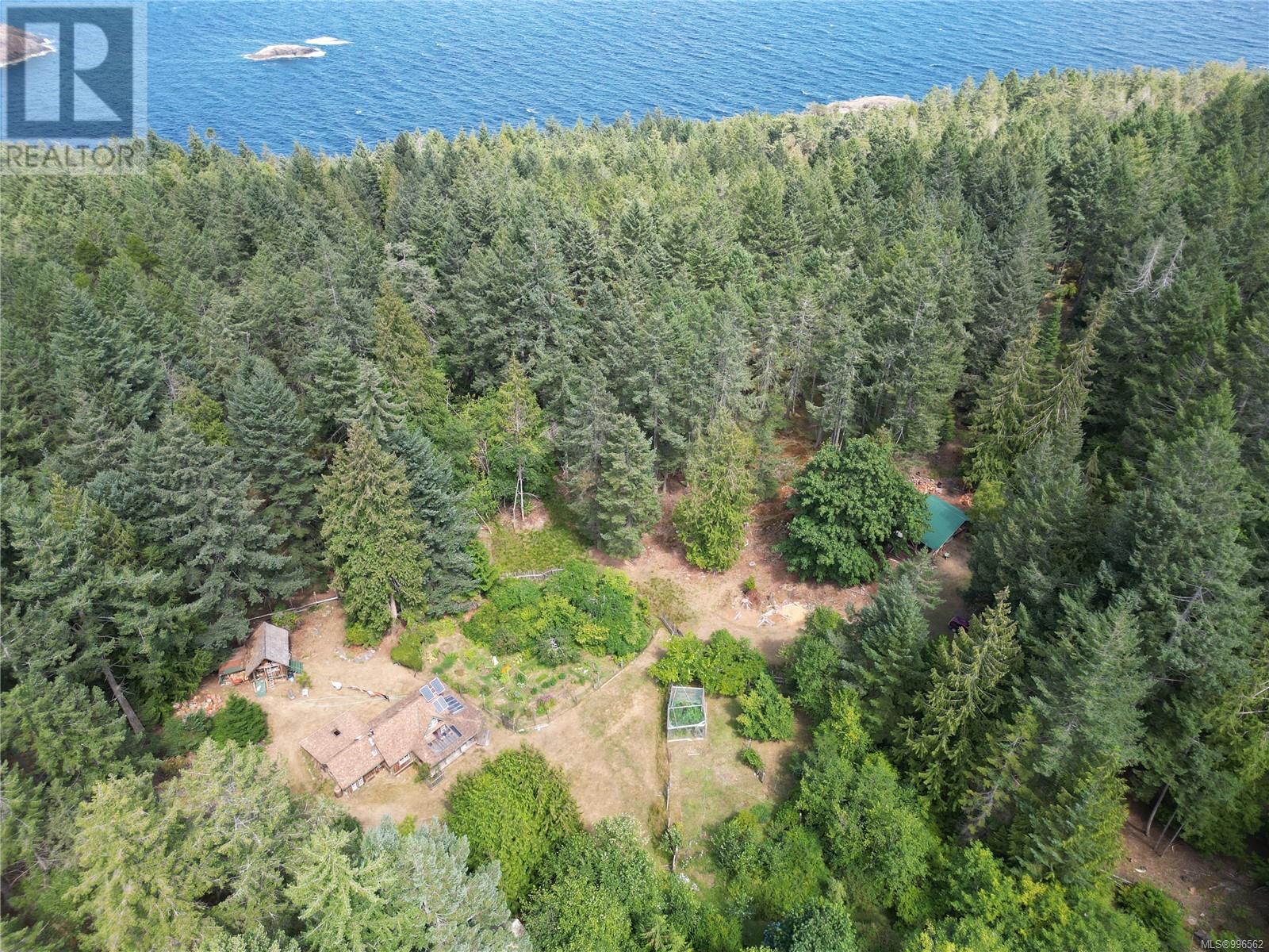 10 Windham Rd, Lasqueti Island