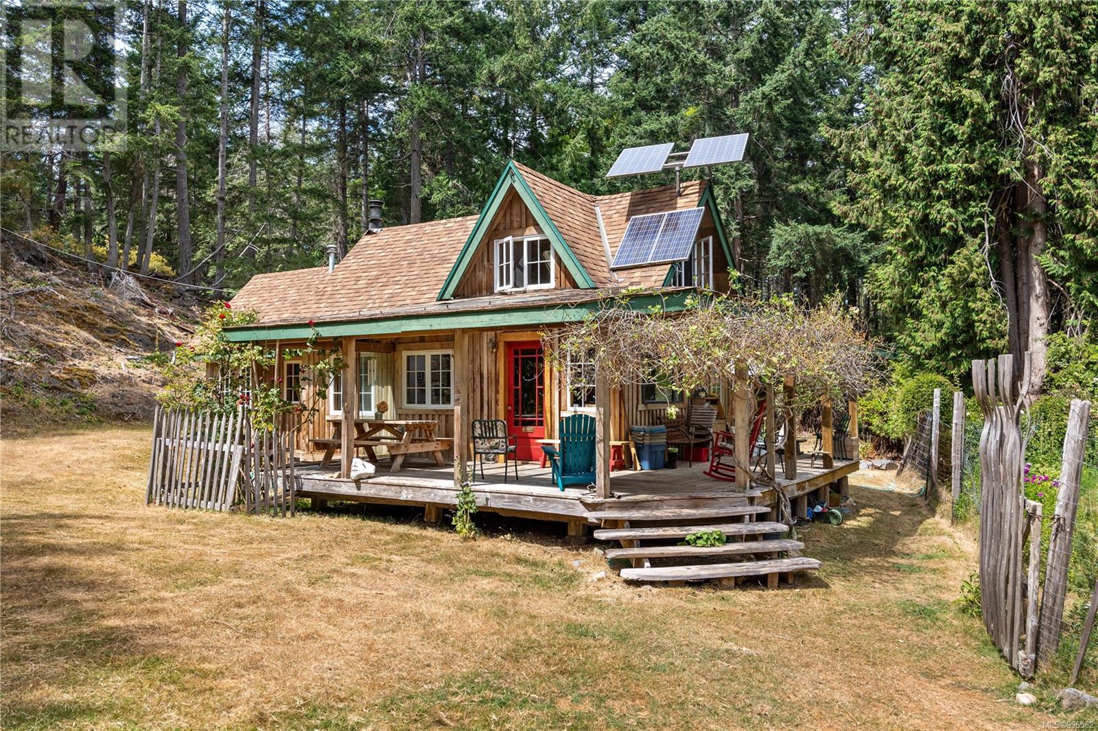 10 Windham Rd, Lasqueti Island