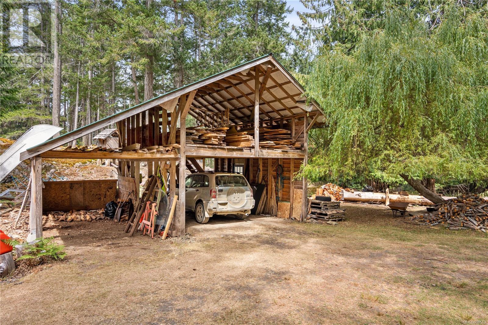 10 Windham Rd, Lasqueti Island