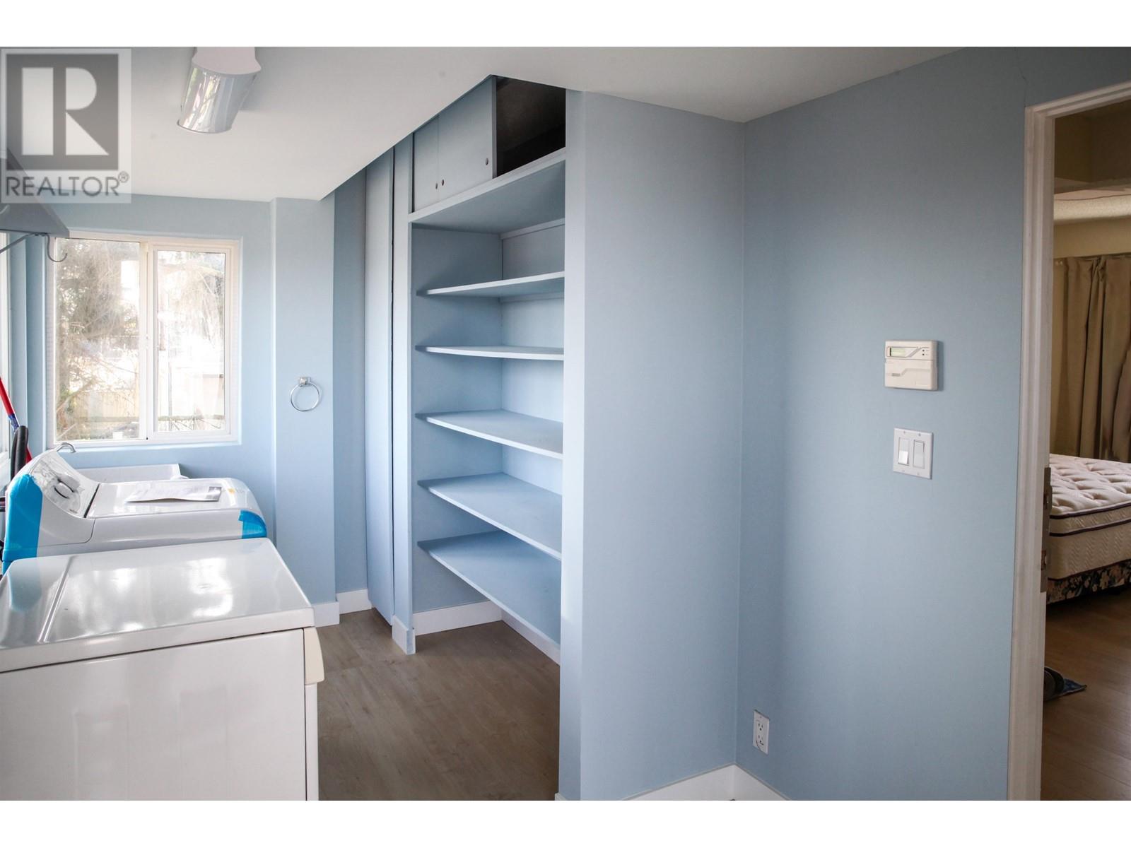 9420 NO. 6 Road, Richmond