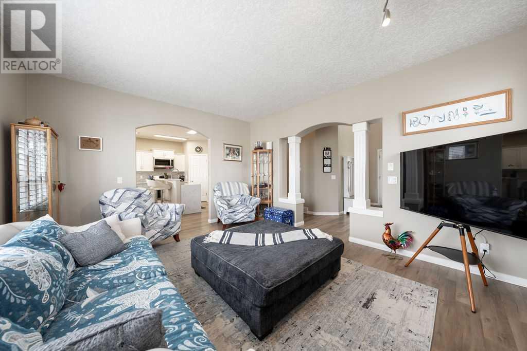 149 Bow Ridge Crescent, Cochrane