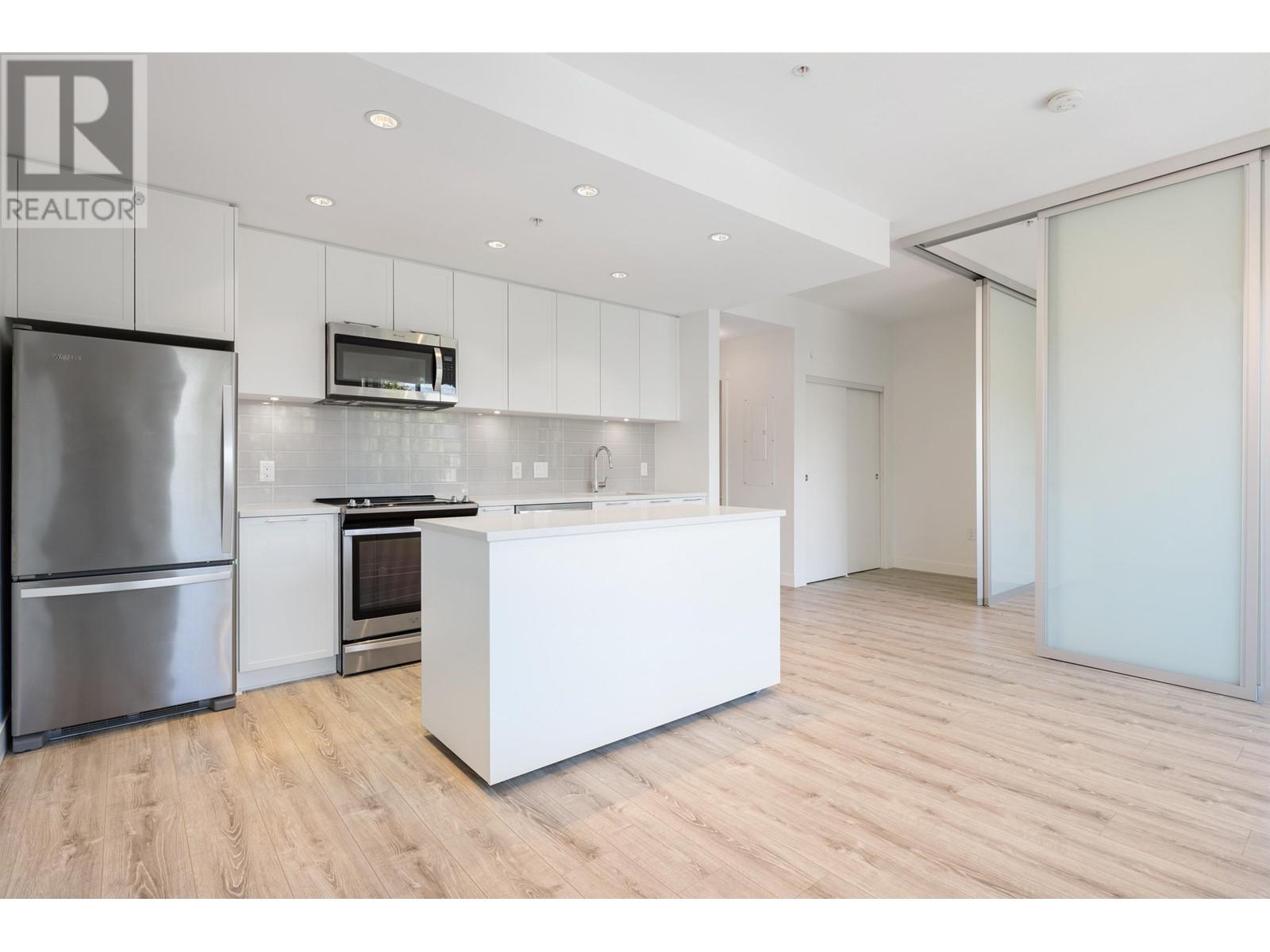 407 2382 ATKINS AVENUE, Port Coquitlam real estate listing R2990540