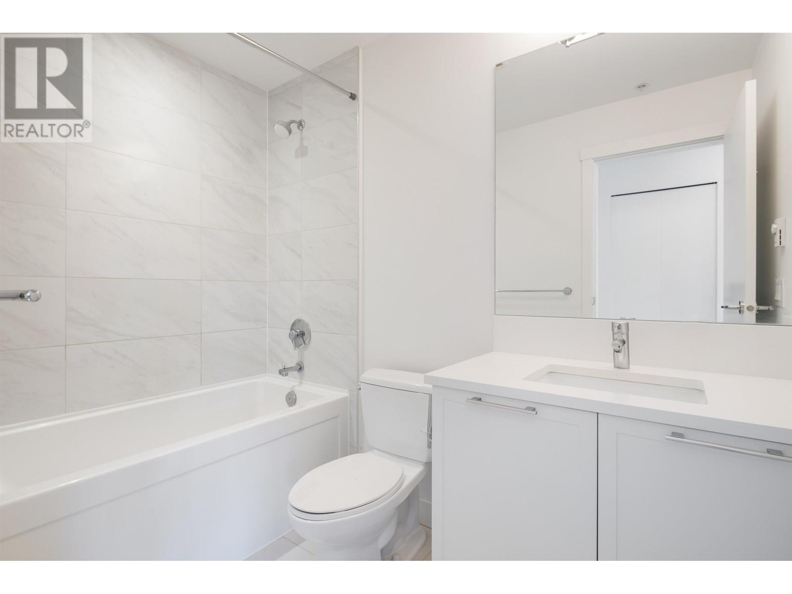 407 2382 ATKINS AVENUE, Port Coquitlam real estate listing R2990540