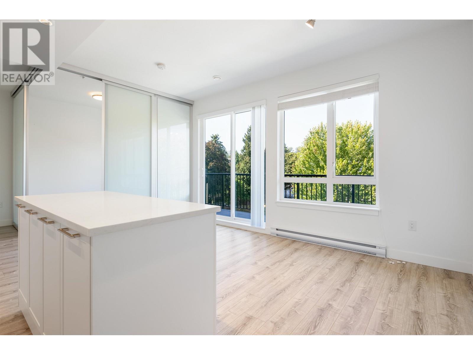407 2382 ATKINS AVENUE, Port Coquitlam real estate listing R2990540