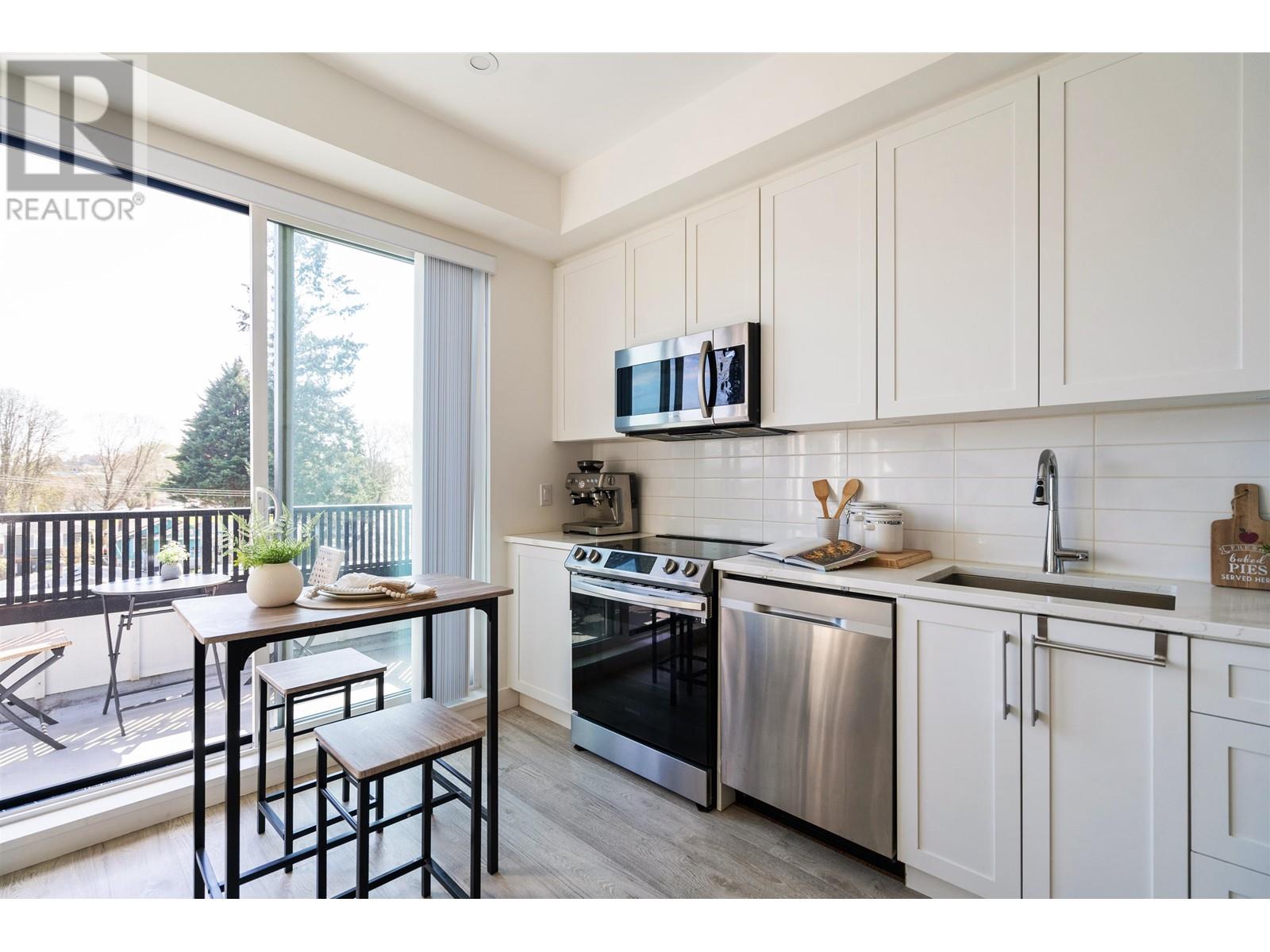 404 2160 GRANT AVENUE, Port Coquitlam real estate listing R2994446