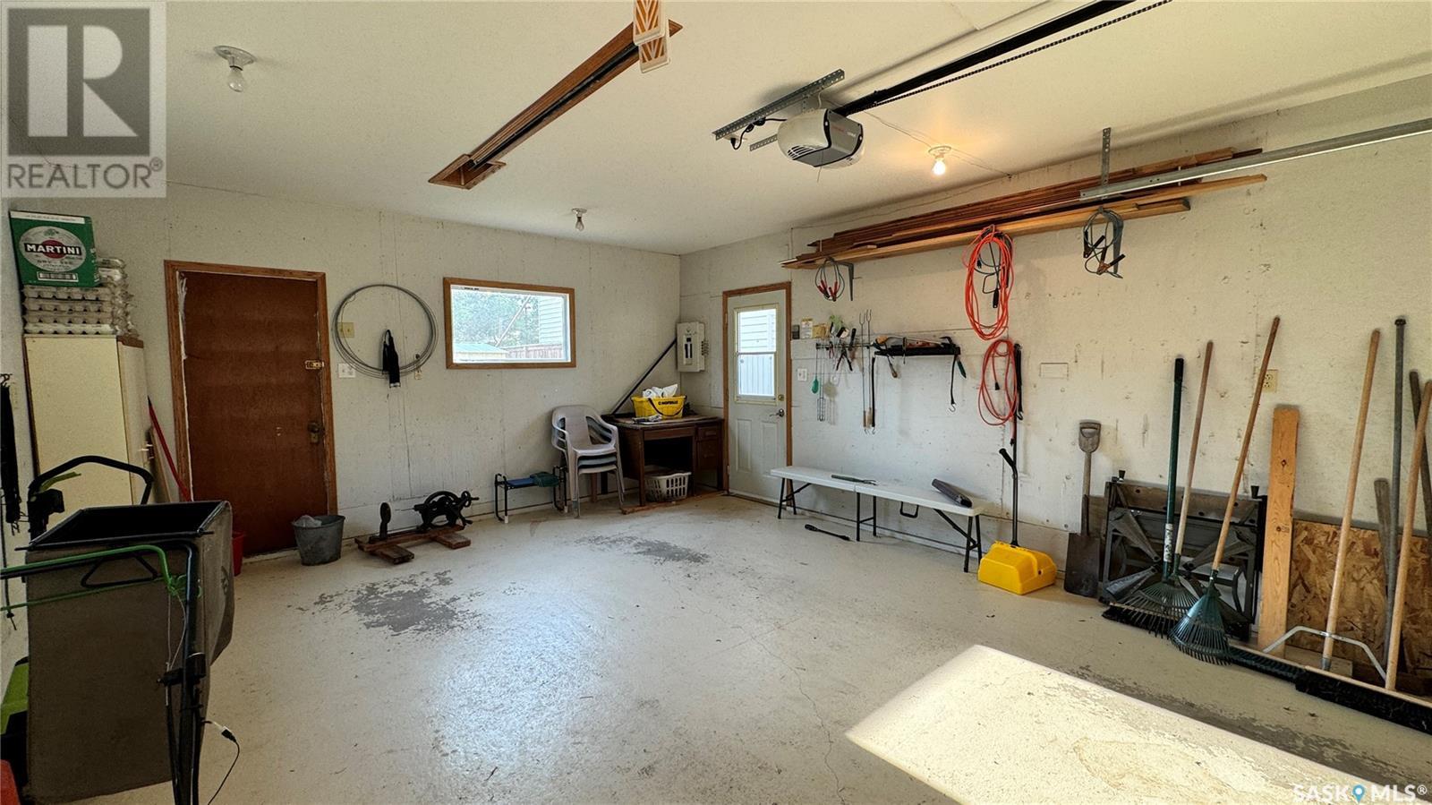 Photo 10 of 429 Douglass Street, Outlook SK