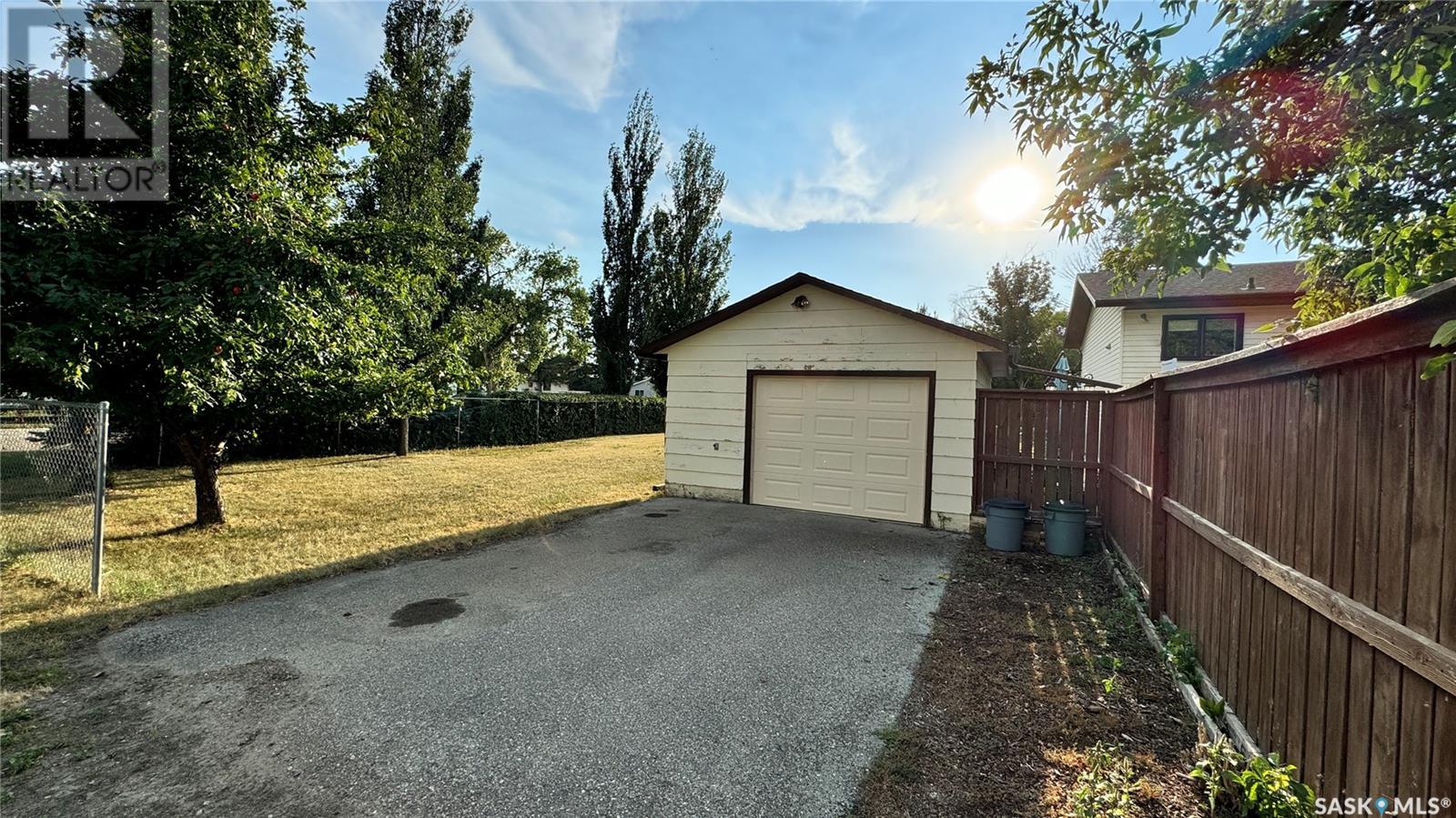 Photo 6 of 429 Douglass Street, Outlook SK