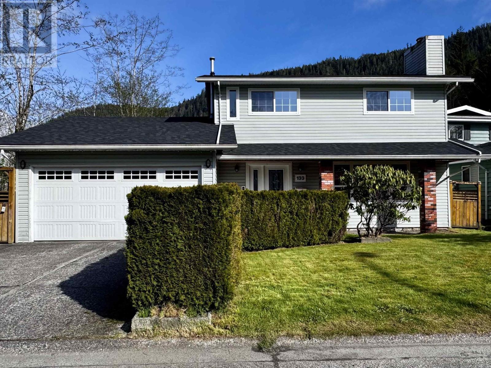133 PARRY PLACE