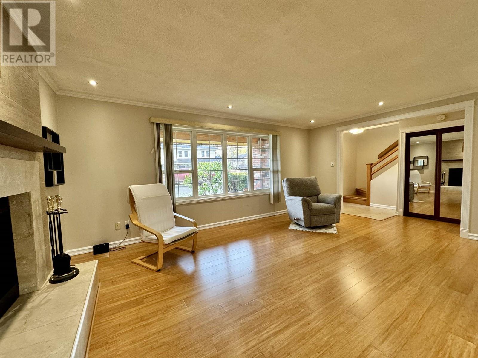 133 PARRY PLACE