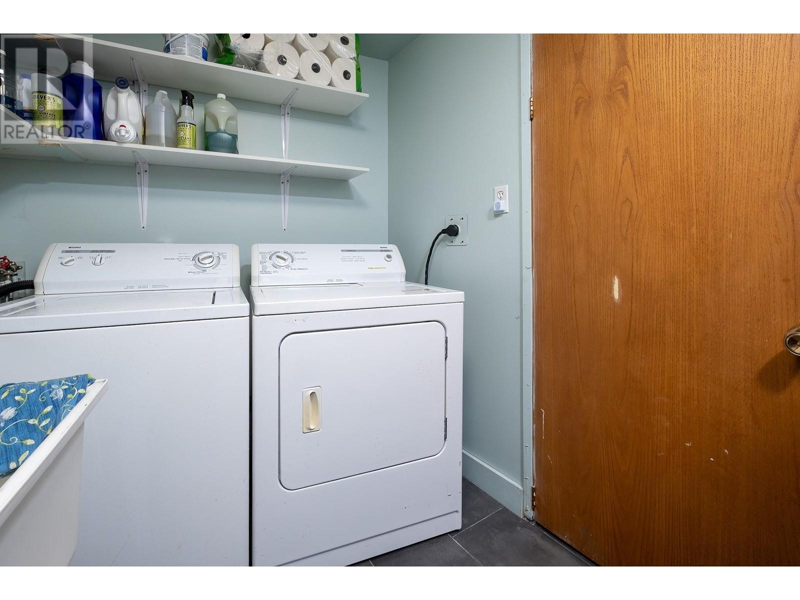 792 Rossland Avenue, Trail