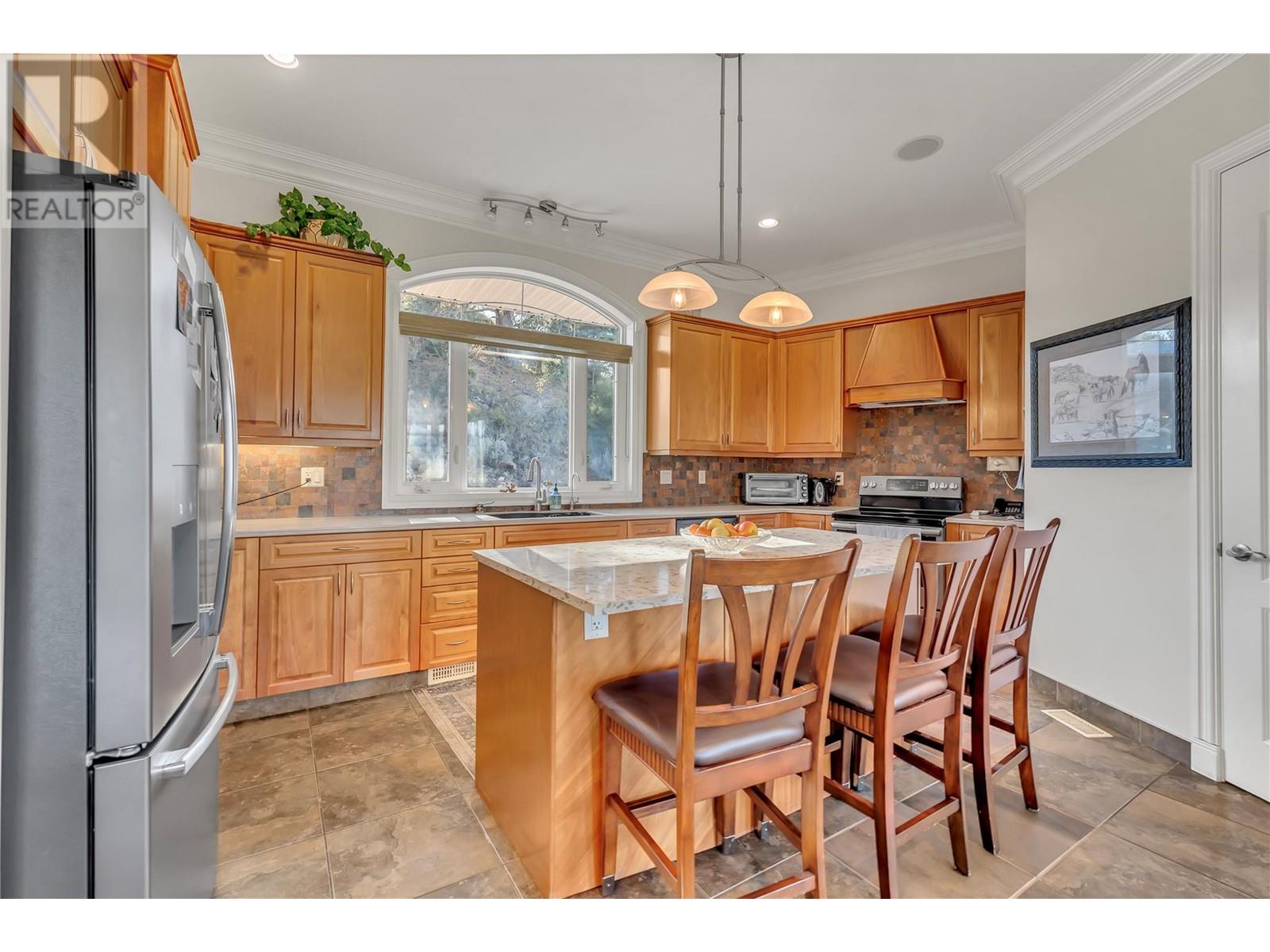  18300 McDougald Road, Summerland