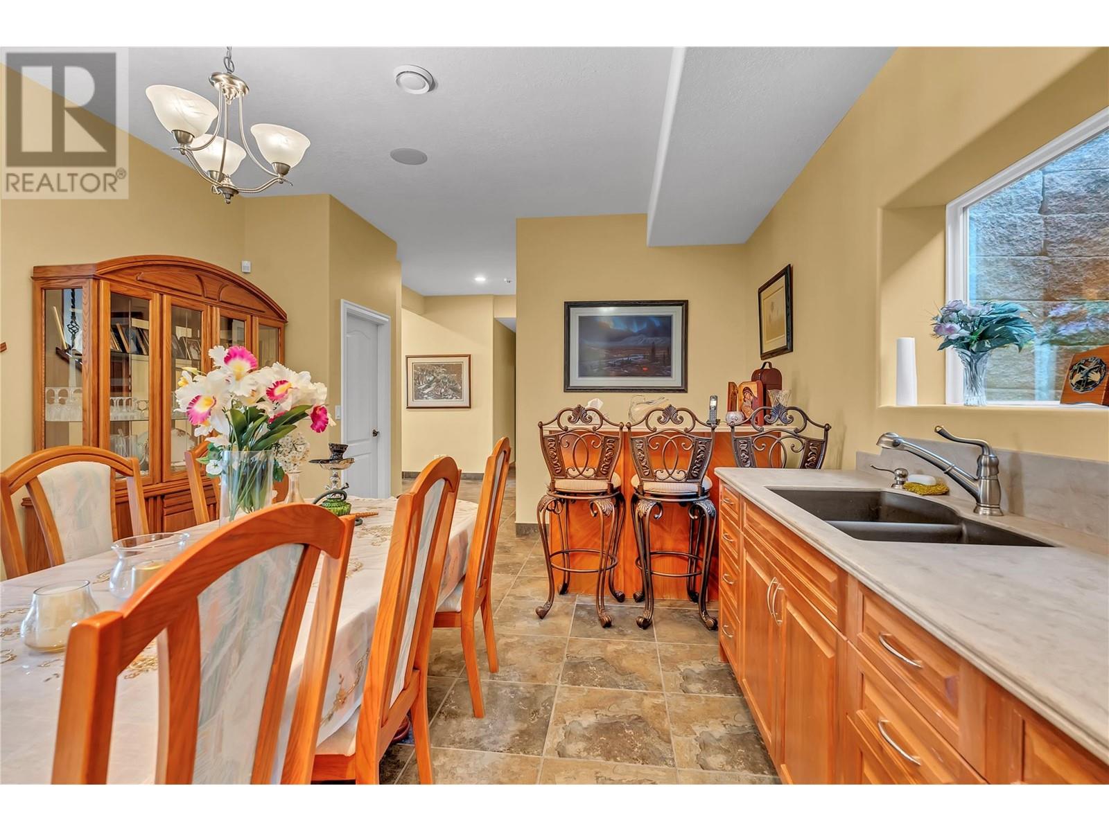 18300 McDougald Road, Summerland