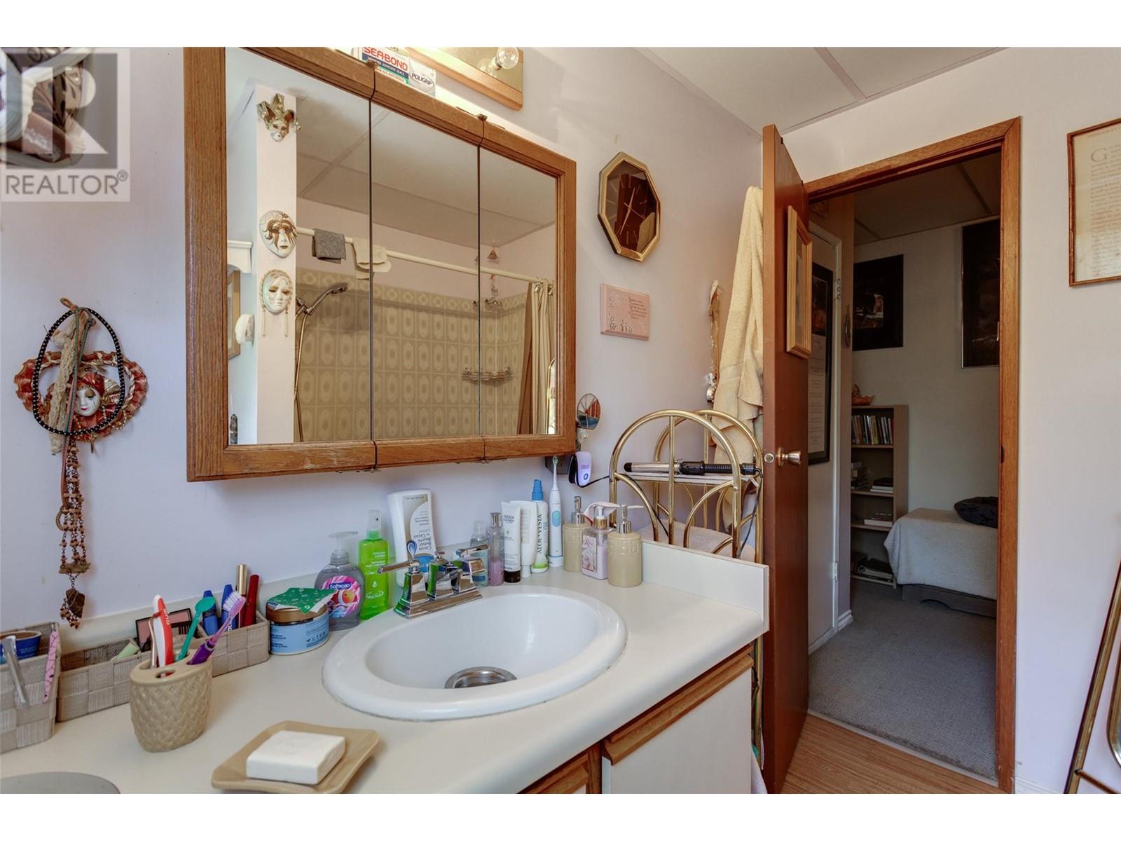  11231 Roberts Road, Lake Country