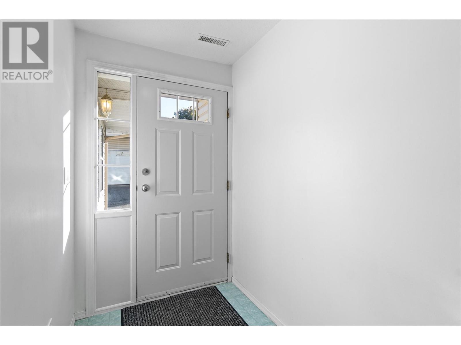 3485 Rosedale Avenue Unit# 6, Armstrong