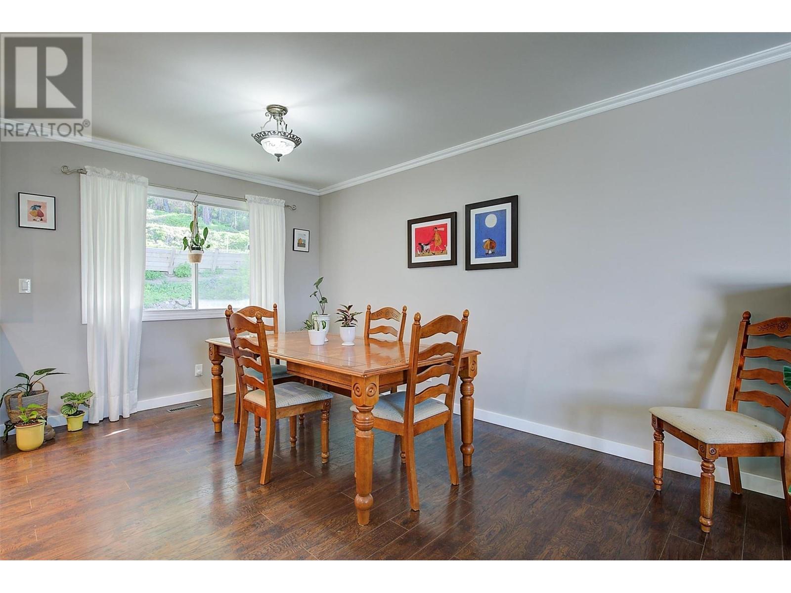  1363 Ponderosa Road, West Kelowna