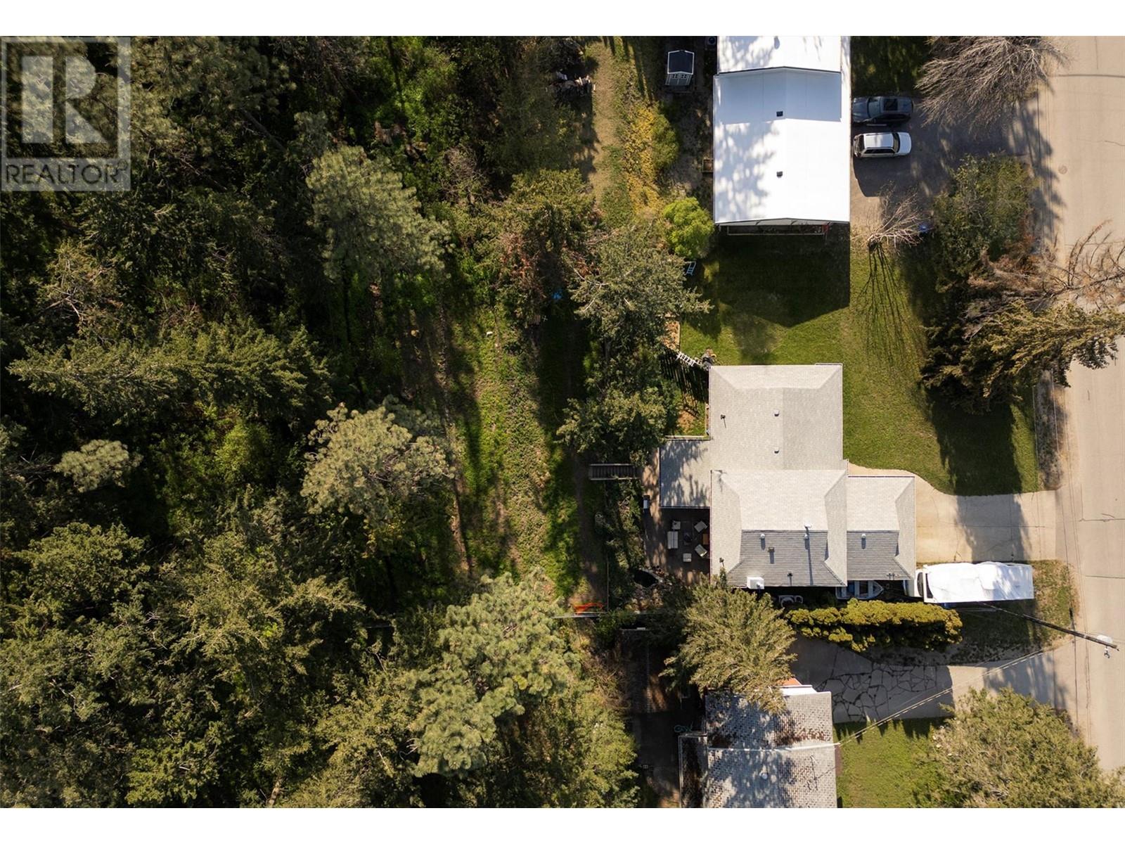  1363 Ponderosa Road, West Kelowna