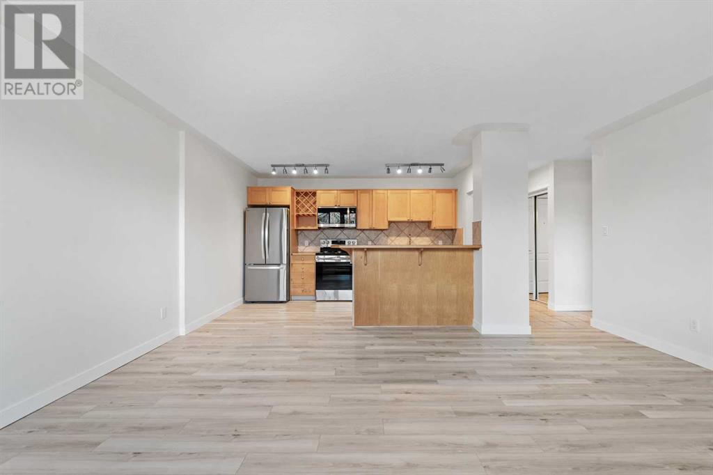 Single Family House for Sale in   A Street SW Bankview Calgary 