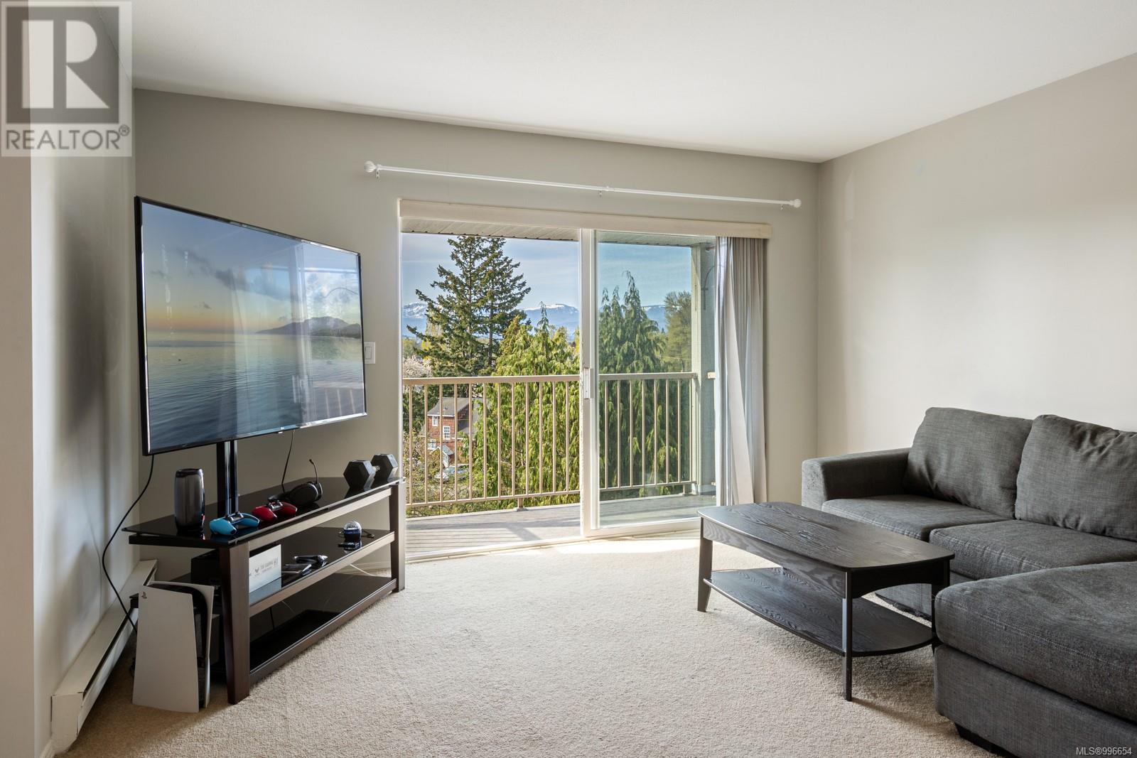 304 840 Braidwood Rd, Courtenay