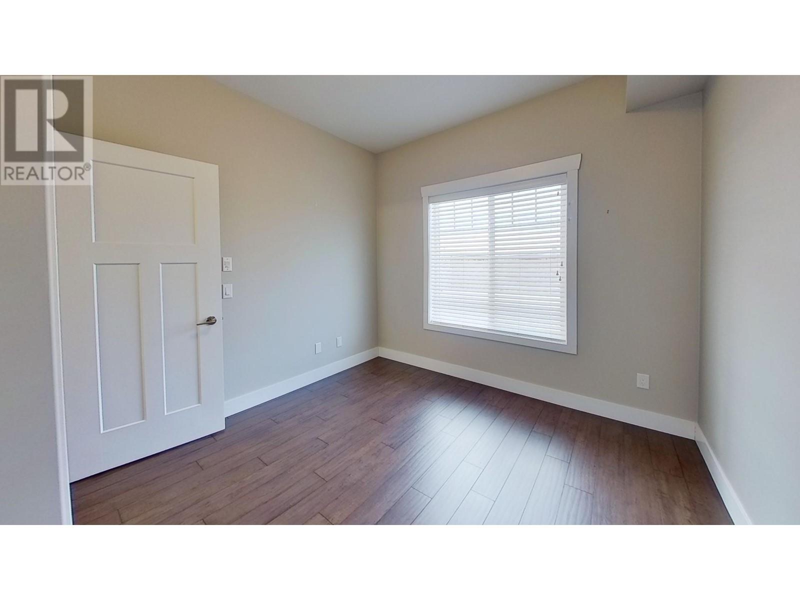 207 11203 105 AVENUE, Fort St. John