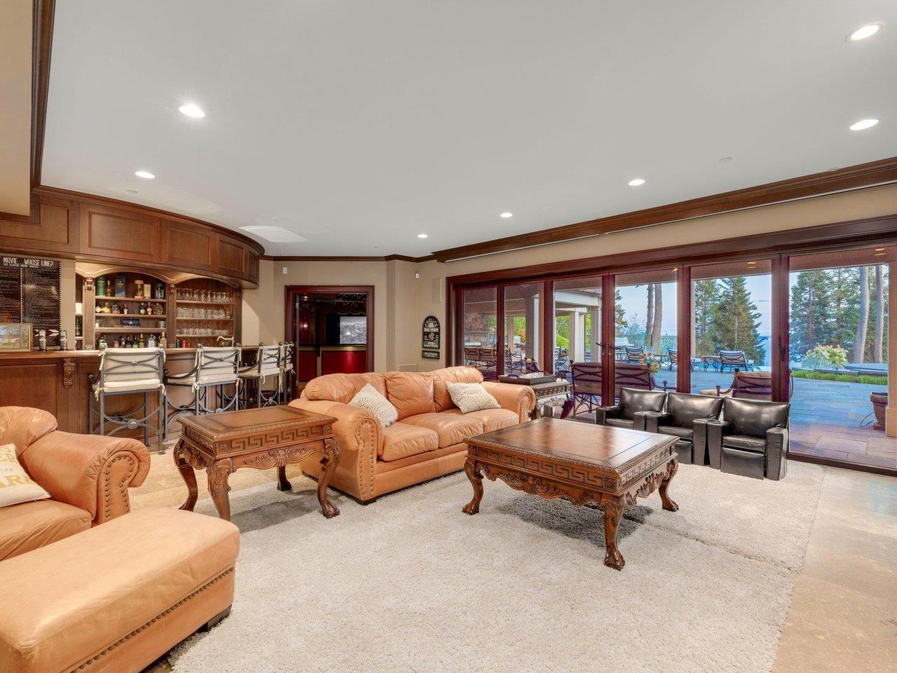 13790 MARINE DRIVE, White Rock