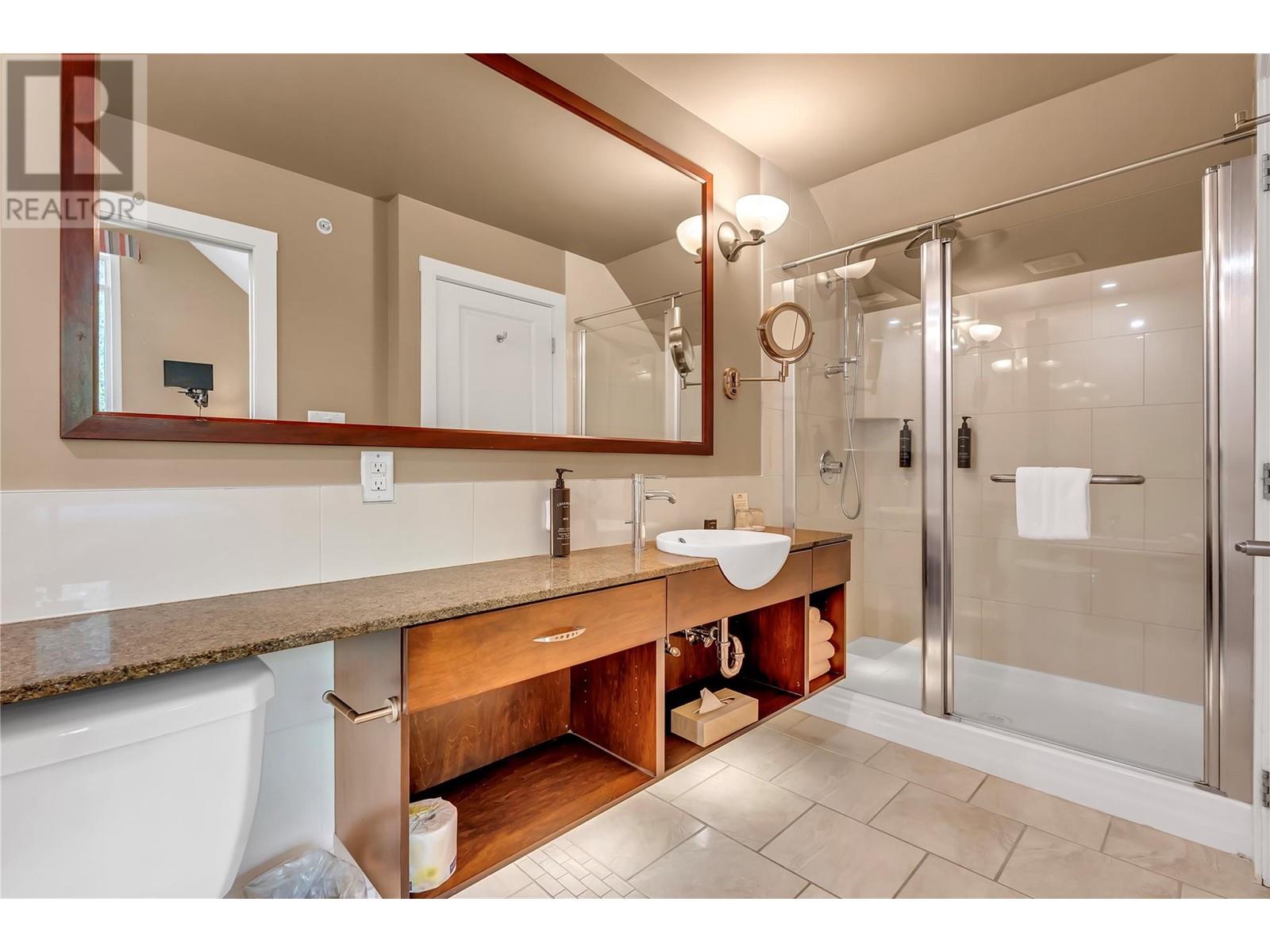 13011 Lakeshore Drive S Unit# 362, Summerland