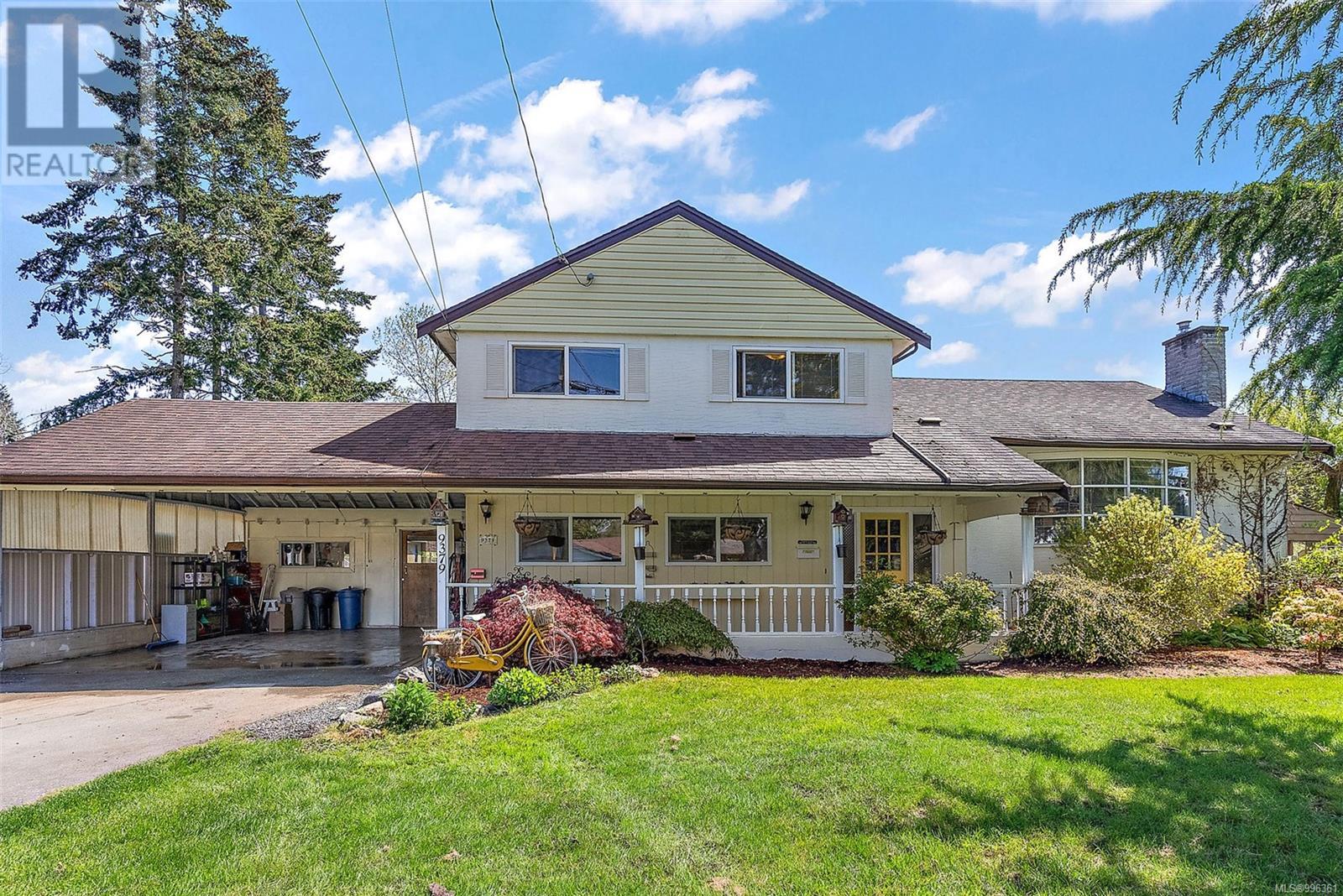 9379 Maryland Drive, Sidney