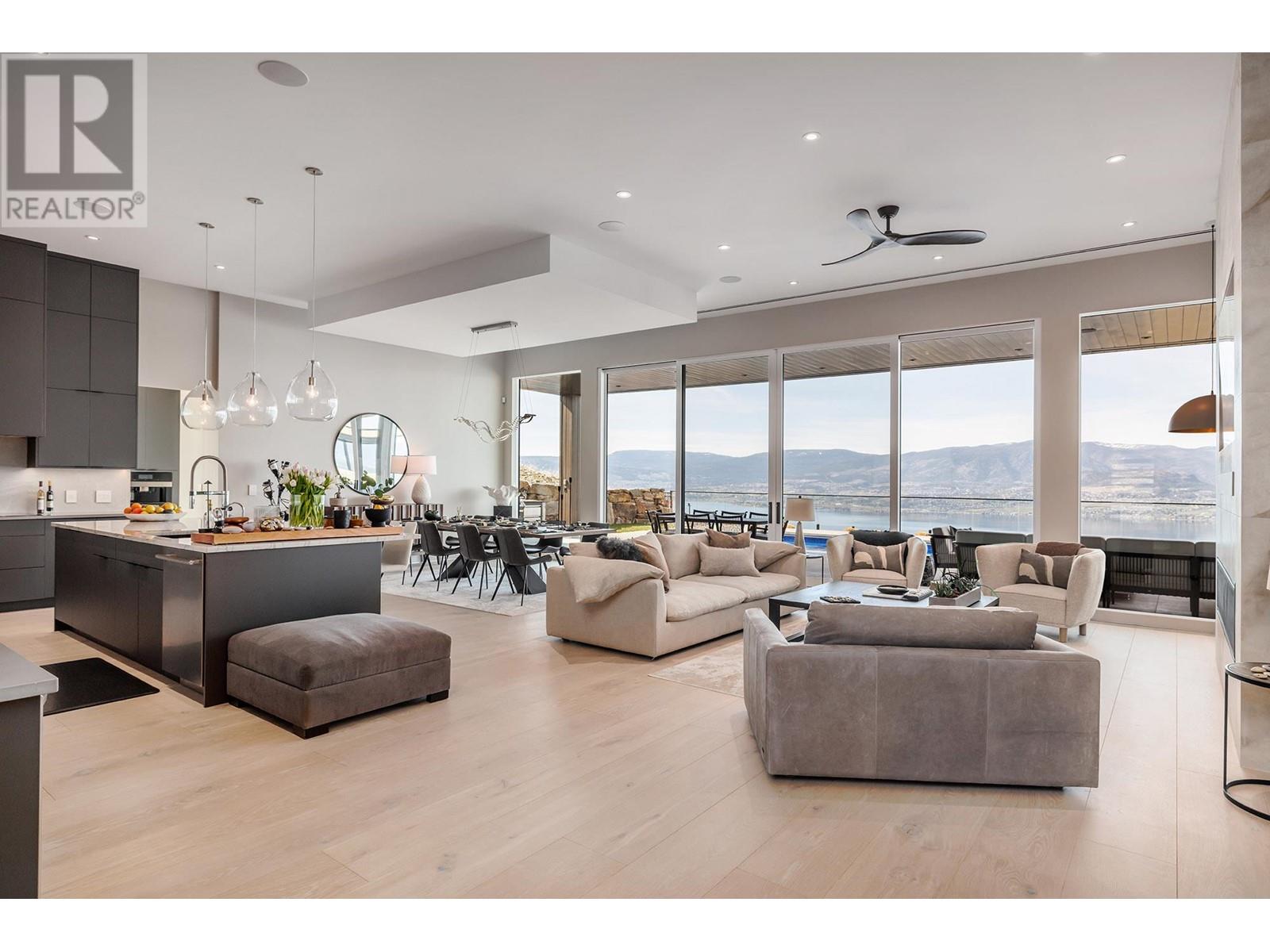  5602 Upper Mission Court, Kelowna