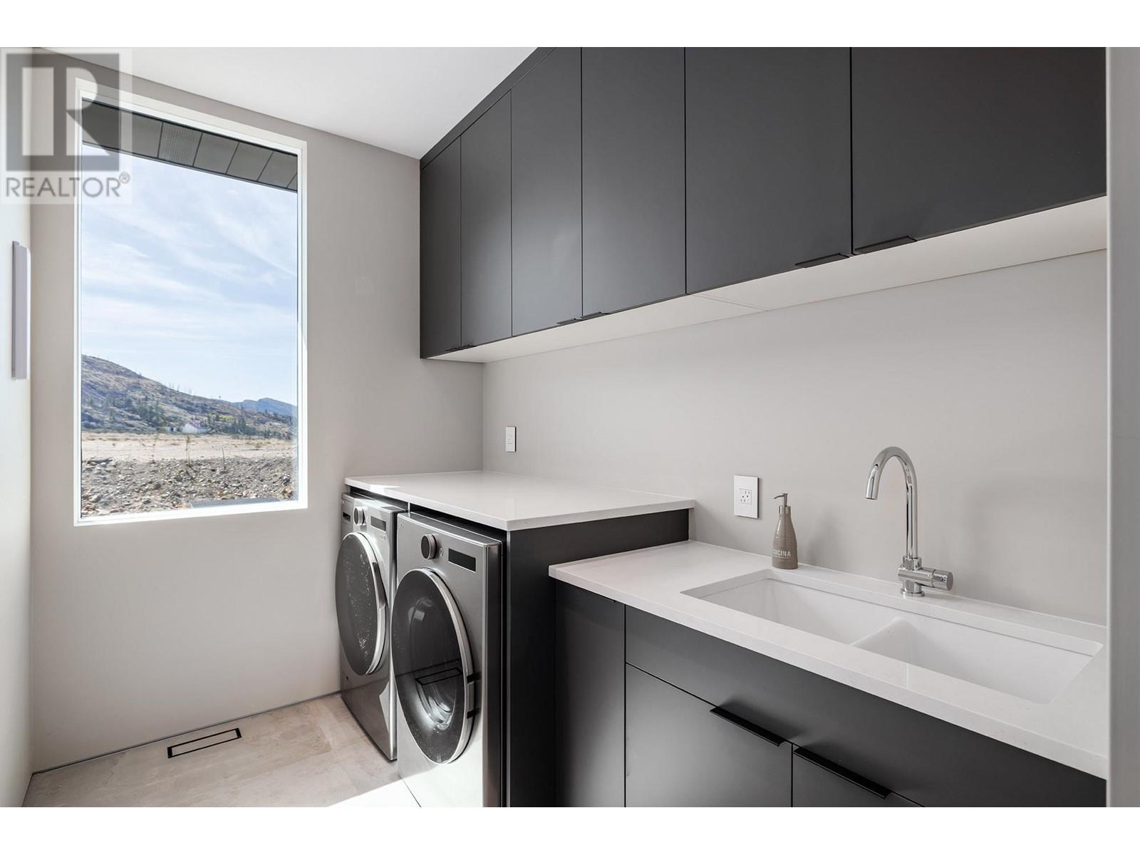  5602 Upper Mission Court, Kelowna