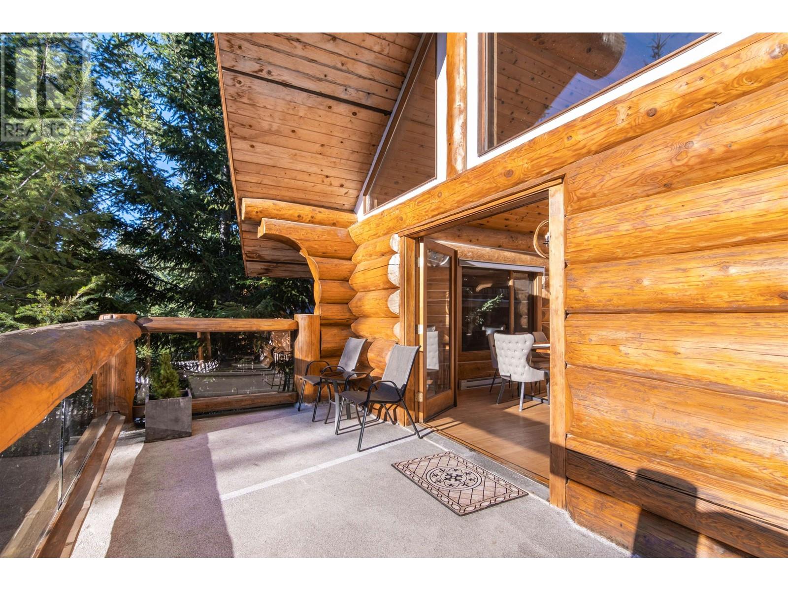 6252 BISHOP WAY, Whistler
