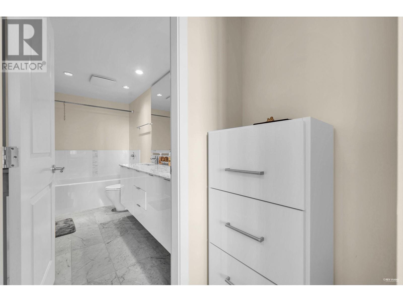 Photo 16 of 1502 7368 Gollner Avenue, Richmond BC
