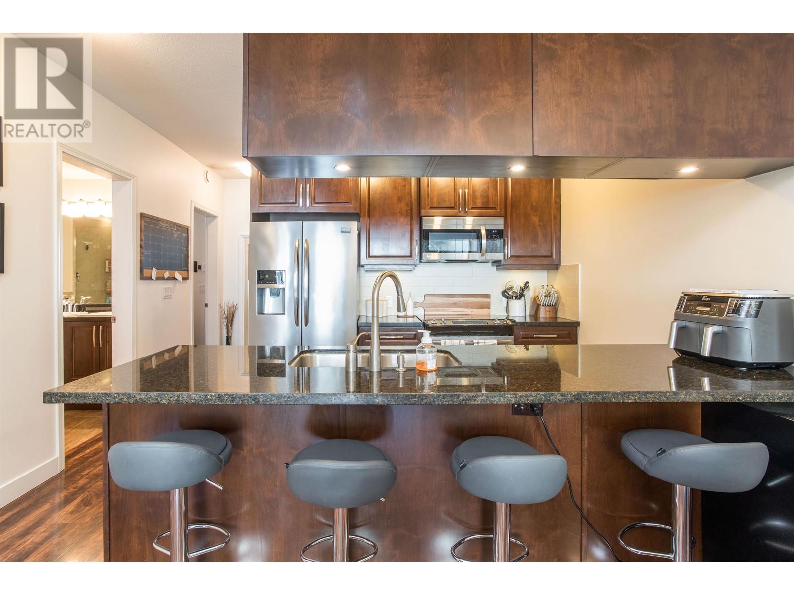 415 11887 BURNETT STREET, Maple Ridge