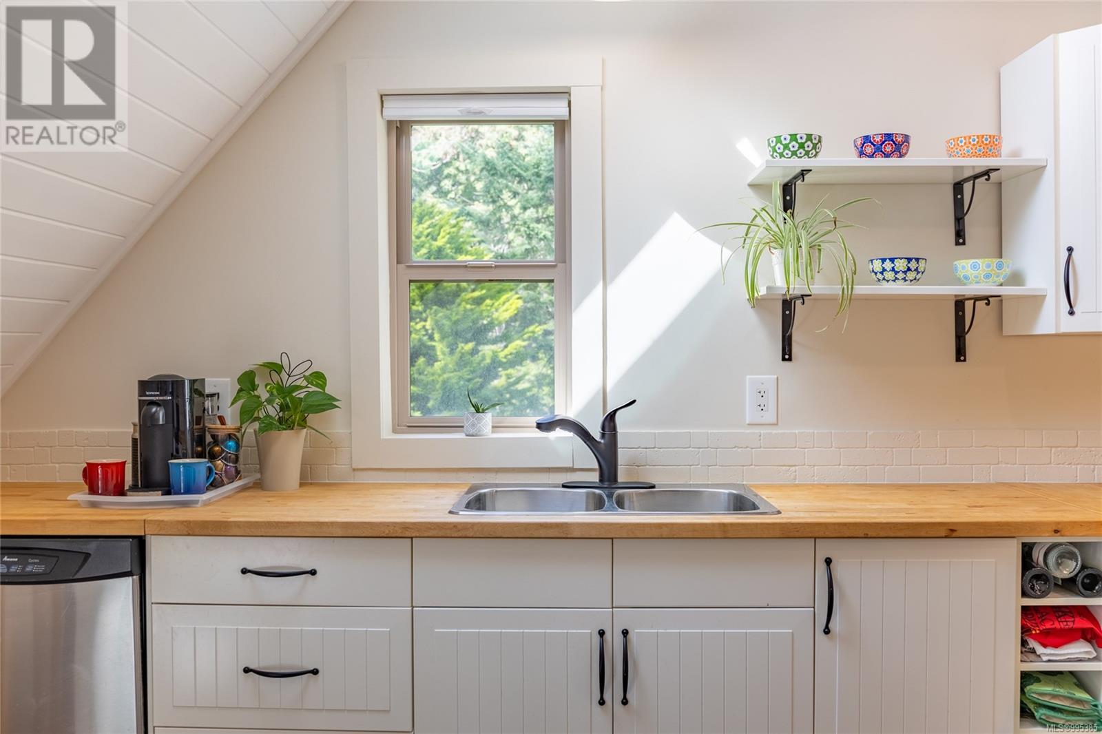  4810 Cannon Crescent, Pender Island