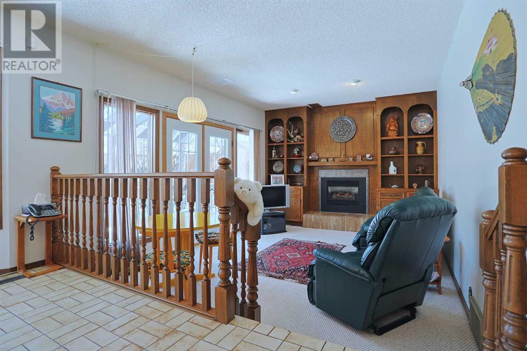 Single Family House for Sale in  Edgemont Road NW Edgemont Calgary 