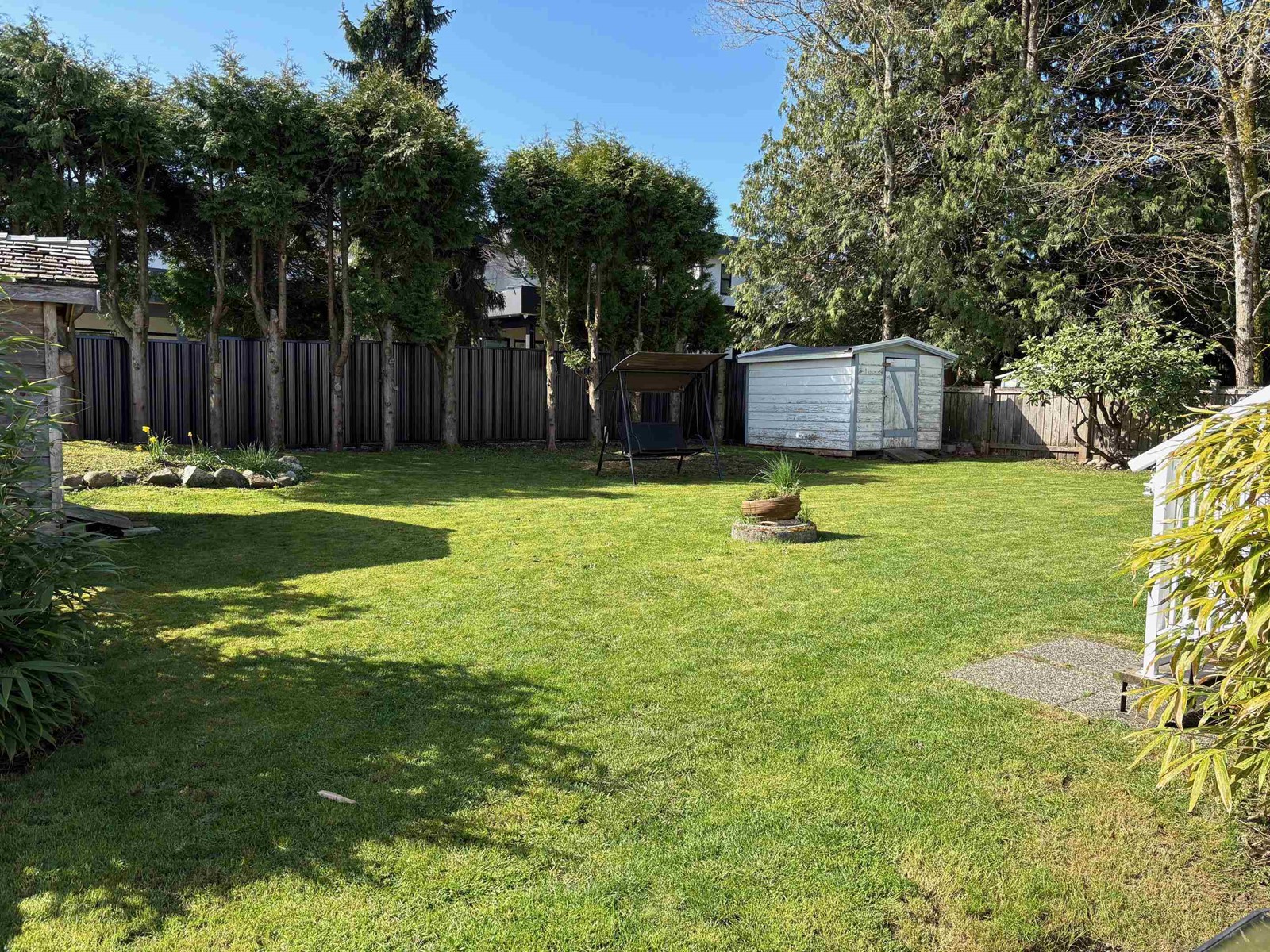 15568 THRIFT AVENUE, White Rock
