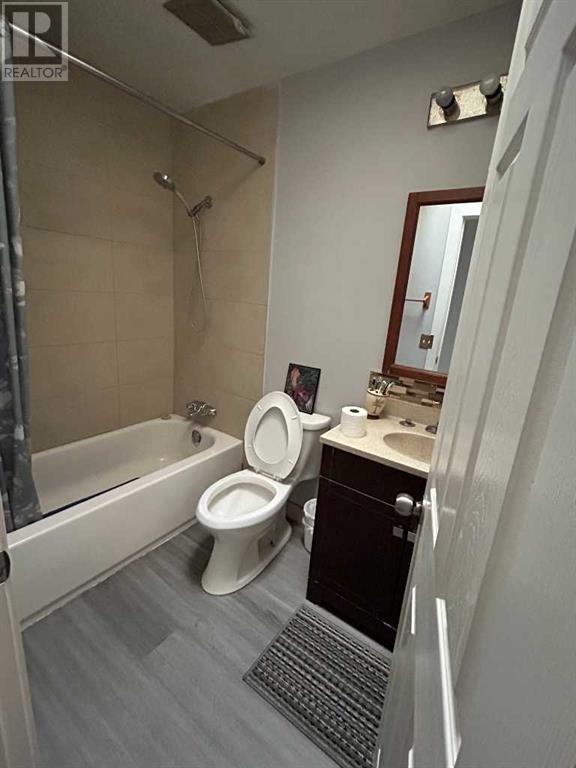 Single Family House Bungalow for Sale in  Whiteridge Road NE Whitehorn Calgary 