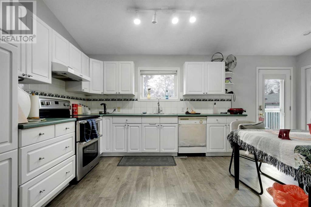 Single Family House Bungalow for Sale in  Fordham Crescent SE Forest Heights Calgary 
