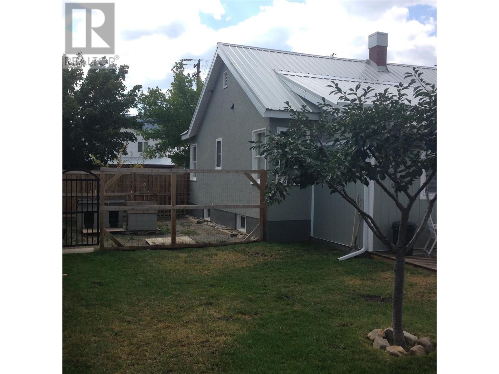 375 7th Avenue, Kimberley