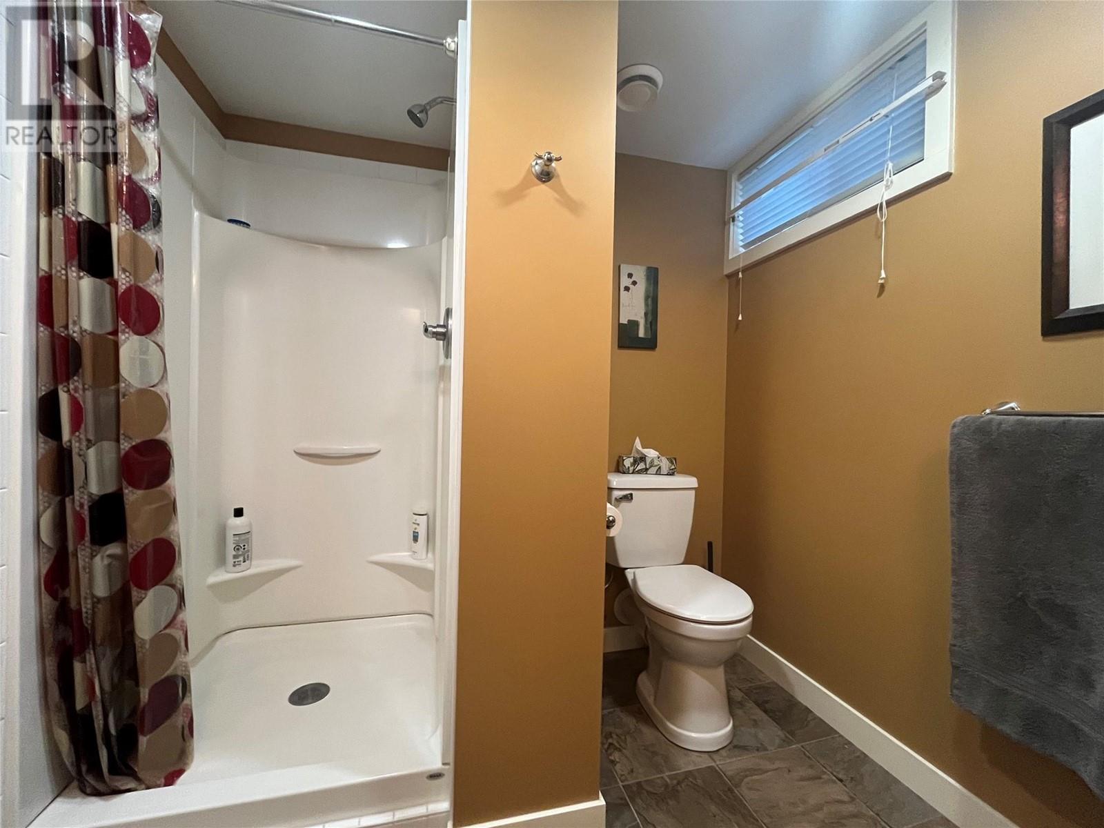 375 7th Avenue, Kimberley