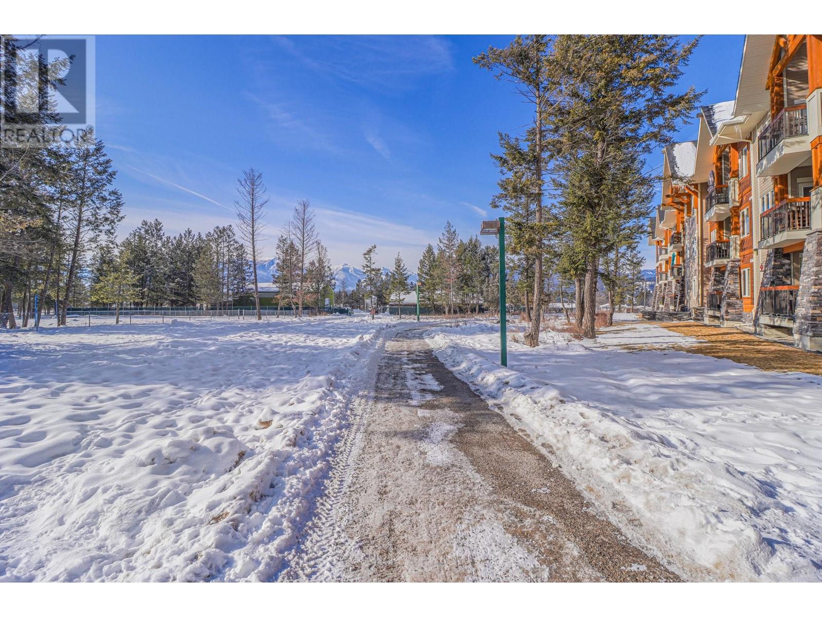 7495 COLUMBIA Avenue Unit# 2112, Radium Hot Springs