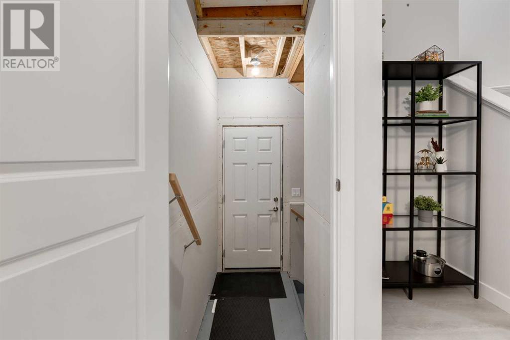 Single Family House for Sale in  Belmont Green SW Belmont Calgary 