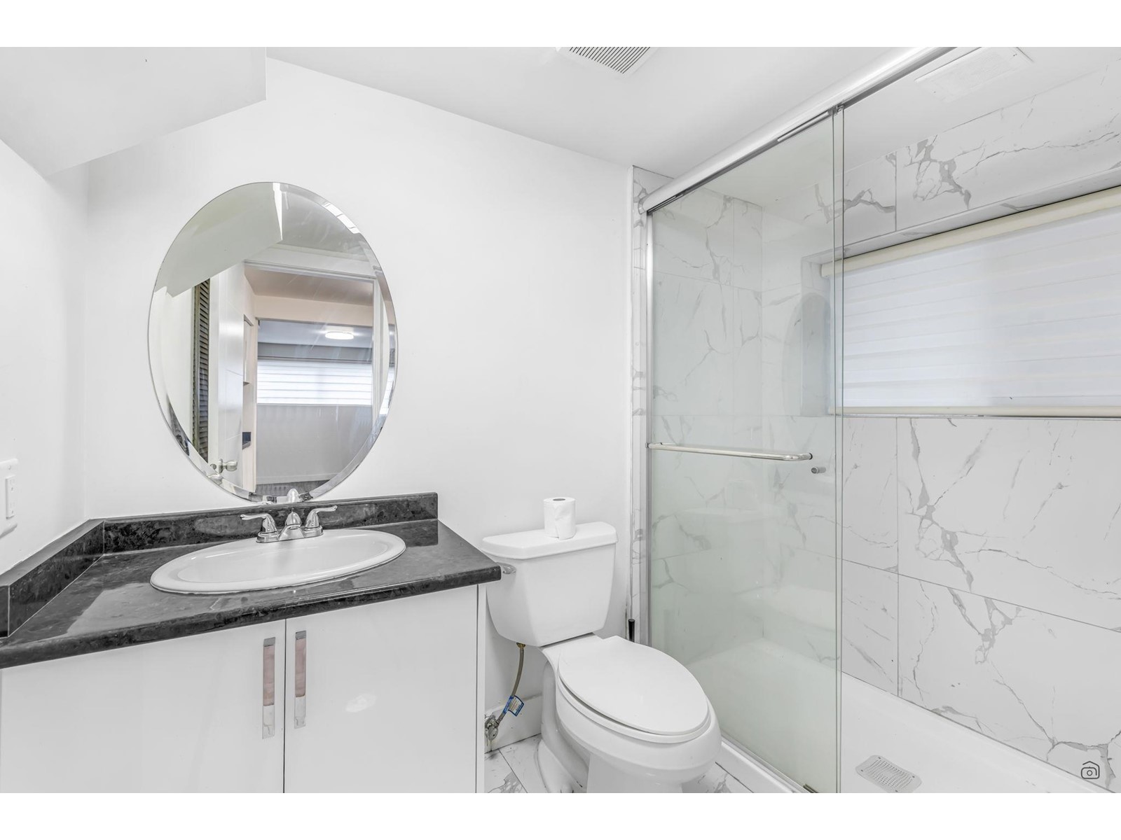 Photo 26 of 11376 Glen Avon Drive, Surrey BC