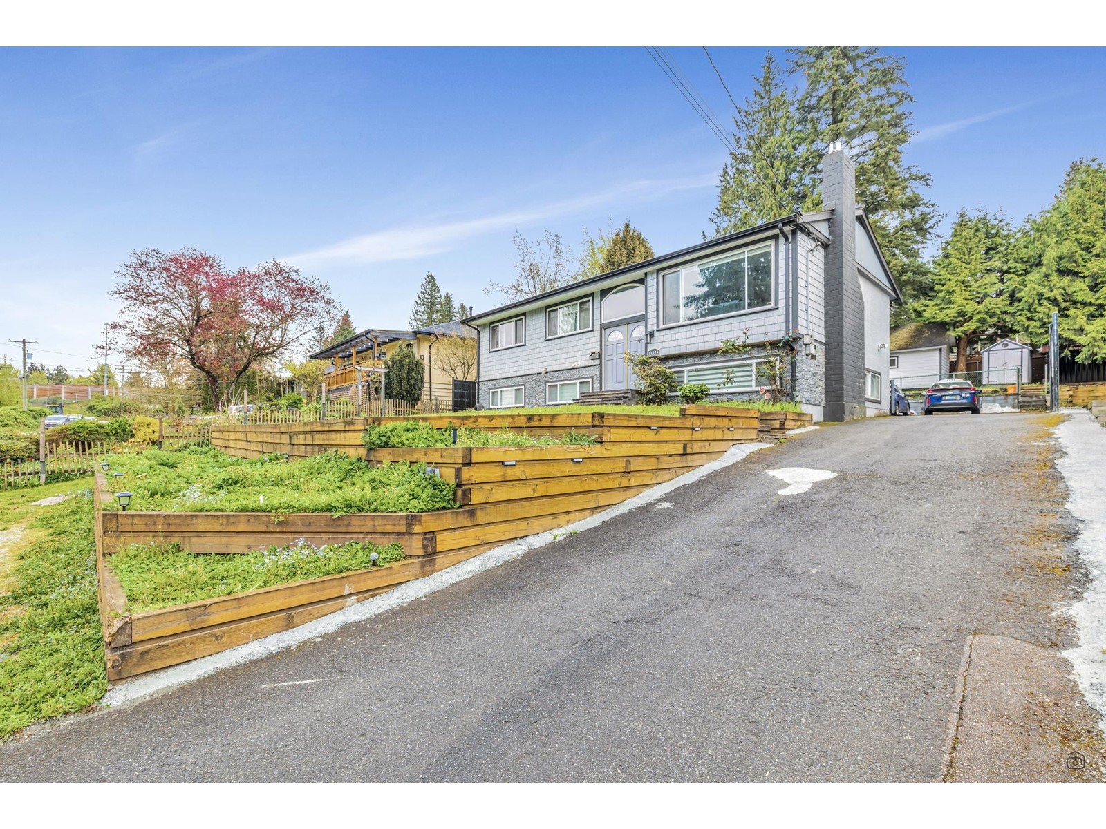 Photo 1 of 11376 Glen Avon Drive, Surrey BC