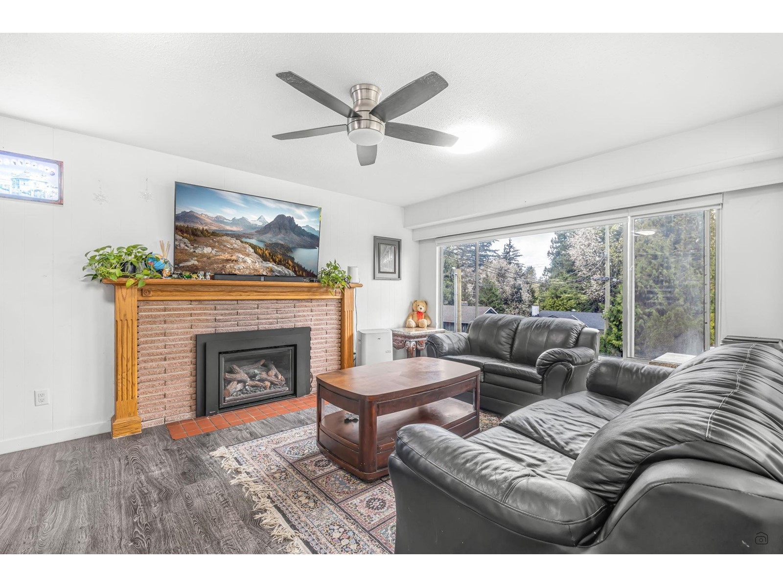 Photo 8 of 11376 Glen Avon Drive, Surrey BC