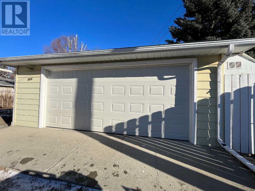 Single Family House Bungalow for Sale in  Huntercrest Road NW Huntington Hills Calgary 