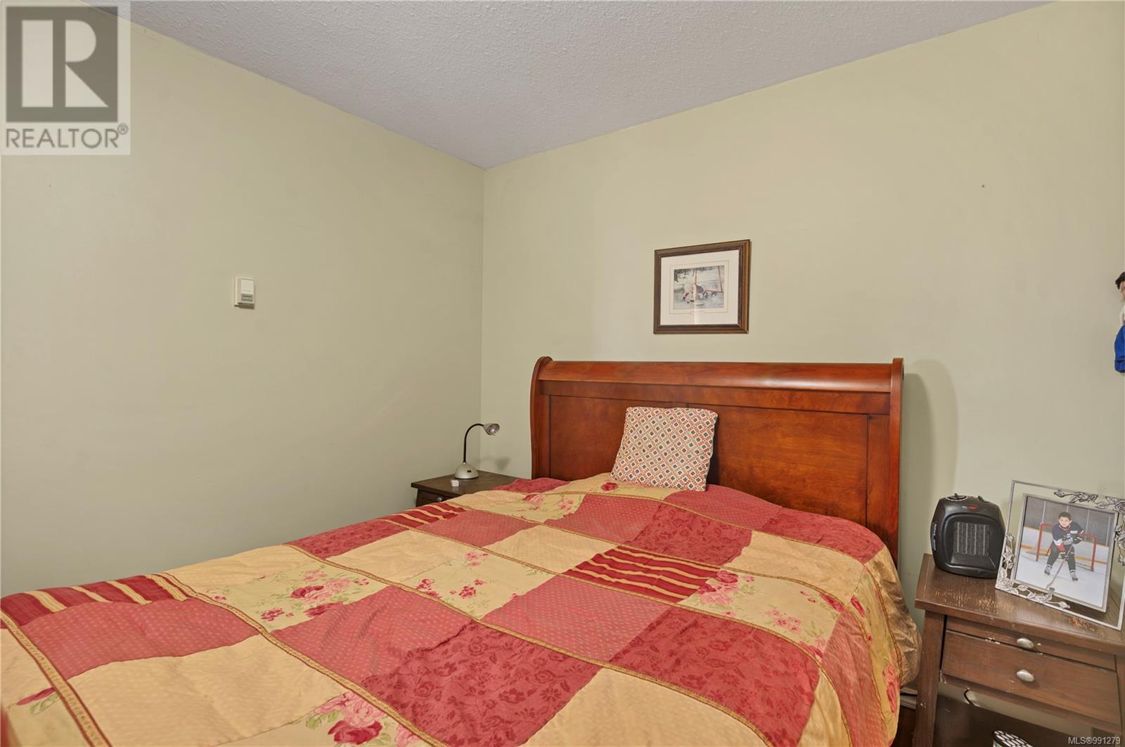 749 Bowen Dr, Campbell River real estate listing 991279